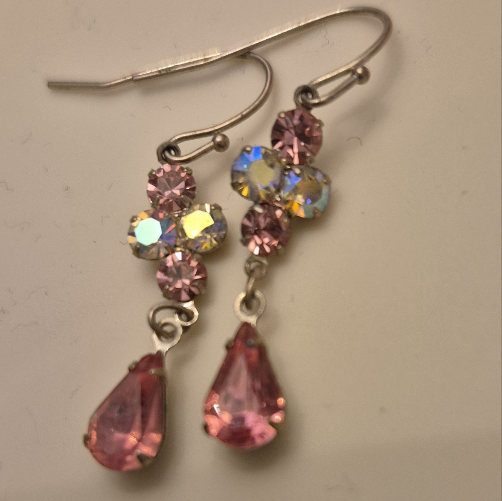 Elegant Pink Crystal Drop Earrings